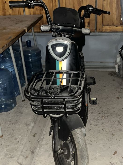 Srochna sotilad skiter elektor pedali bor