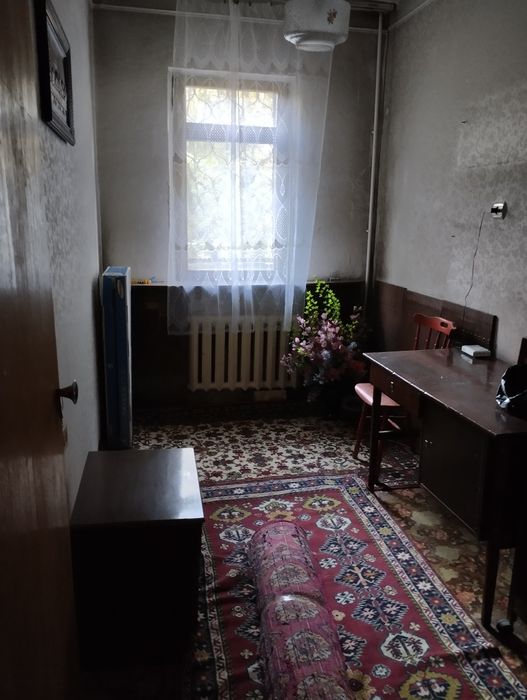 Продам 3-х комнатную квартиру 85 кв. м. 2 этаж. Дархане.