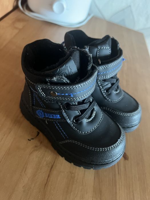 Продам, новая размер 22