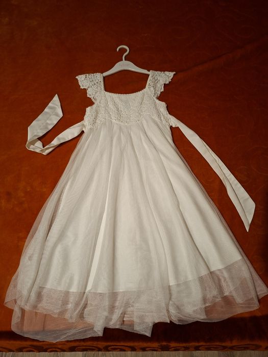 Новогоднее платье белое на 6-7-8 лет