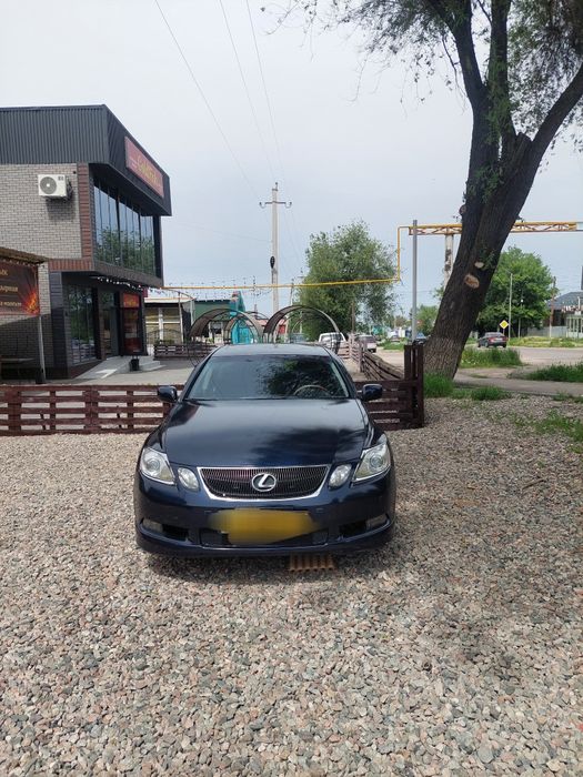 Продам lexus gs300