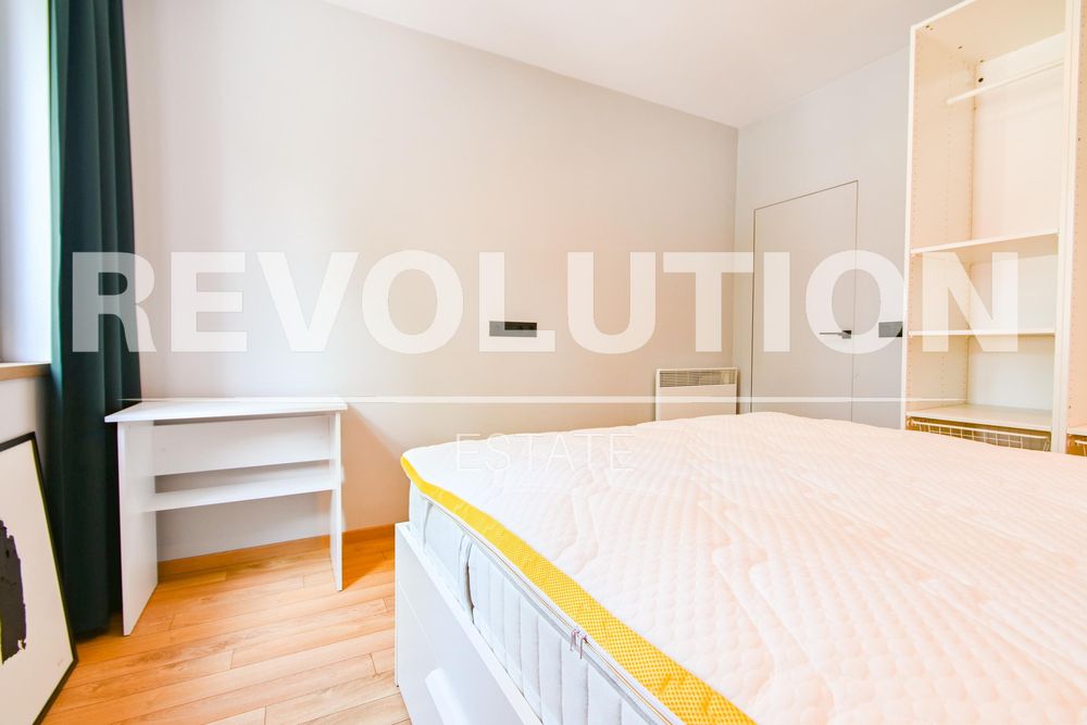 Дава се под наем Двустаен апартамент в София, Център - 52 кв.м за 700 € - Снимка #7