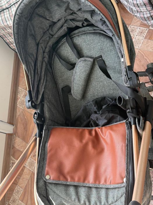 Детская коляска продам почти новая