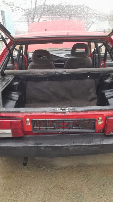 Продам машину ваз 2109