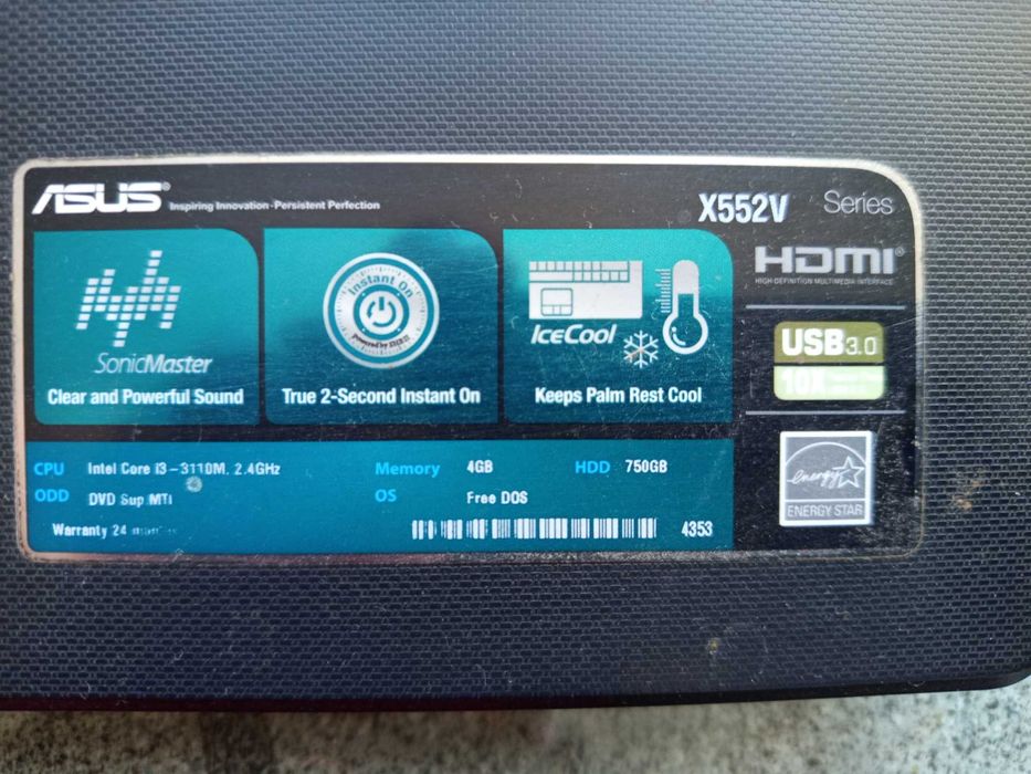 Продавам лаптоп Asus 15,6 инча.