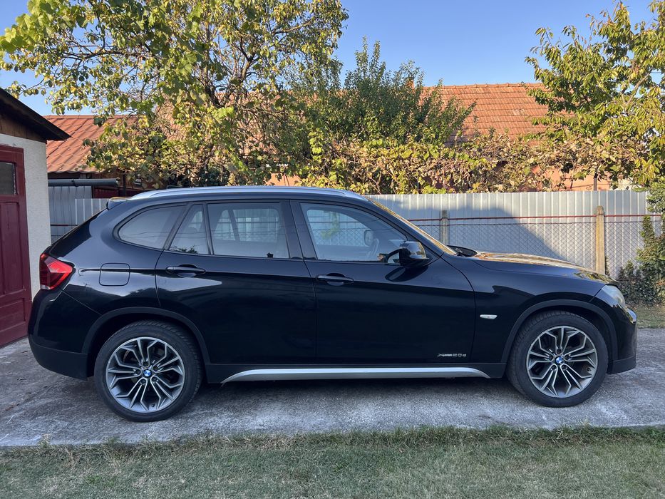 BMW X1 2011 — imagine 5