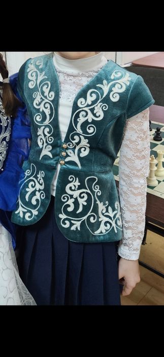 Жилетка для девочки