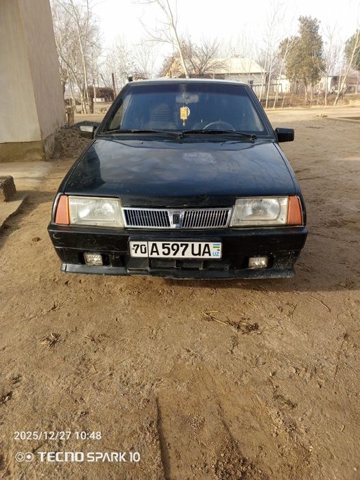 Лада 21093 йили 1993