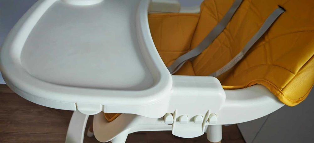 Scaun de masa bebelusi/copii