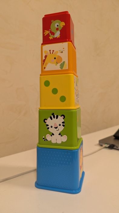 Различни играчки