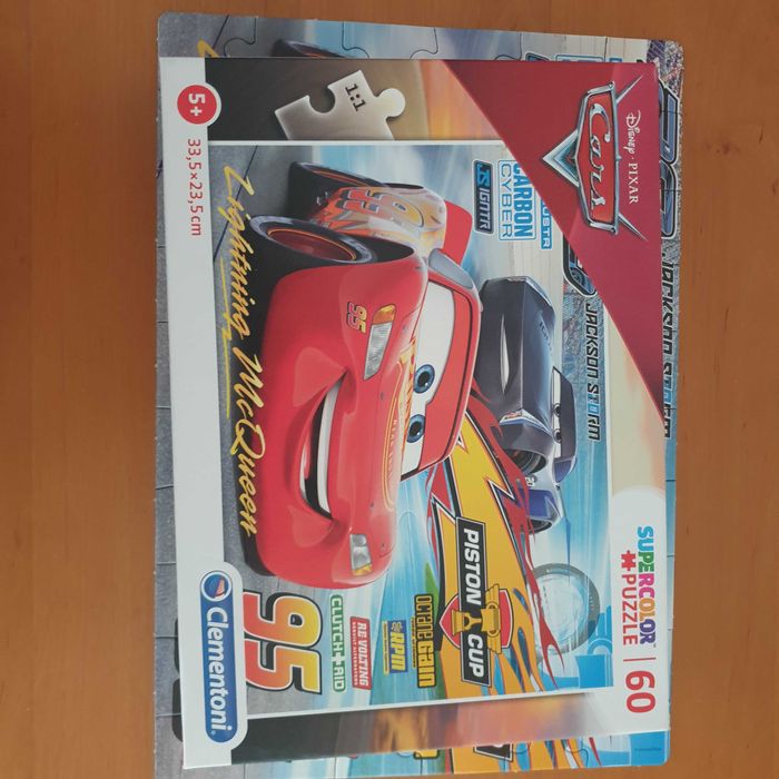 Лот от 2 пъзела за 4-8 години Clementoni и Headu