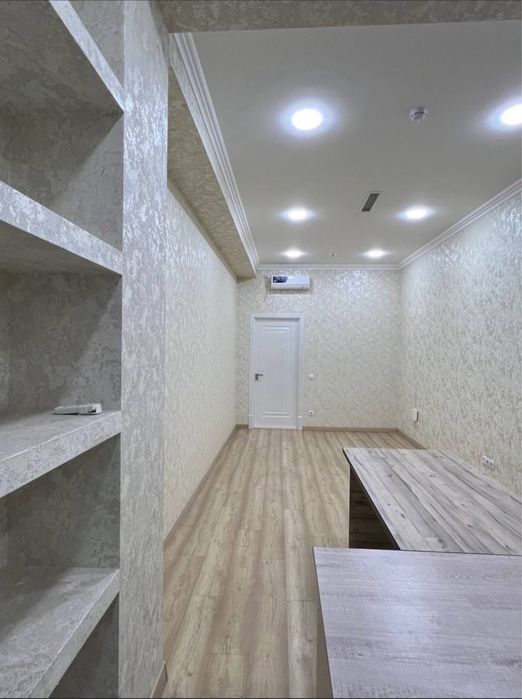 Офис в Бизнес центре ор.Кушбеги