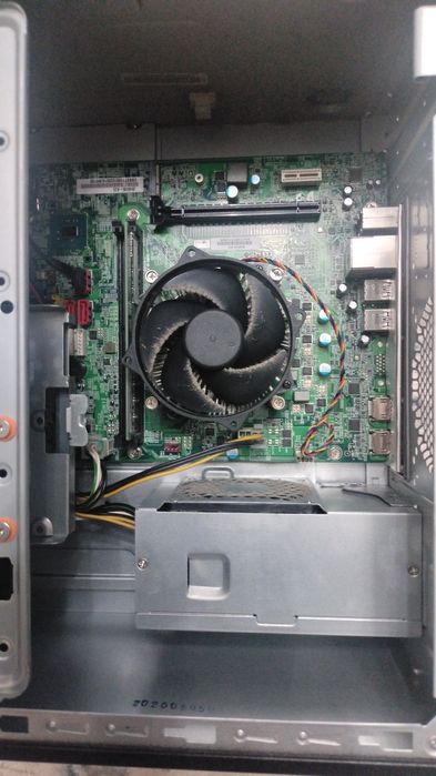 Настольный компьютер