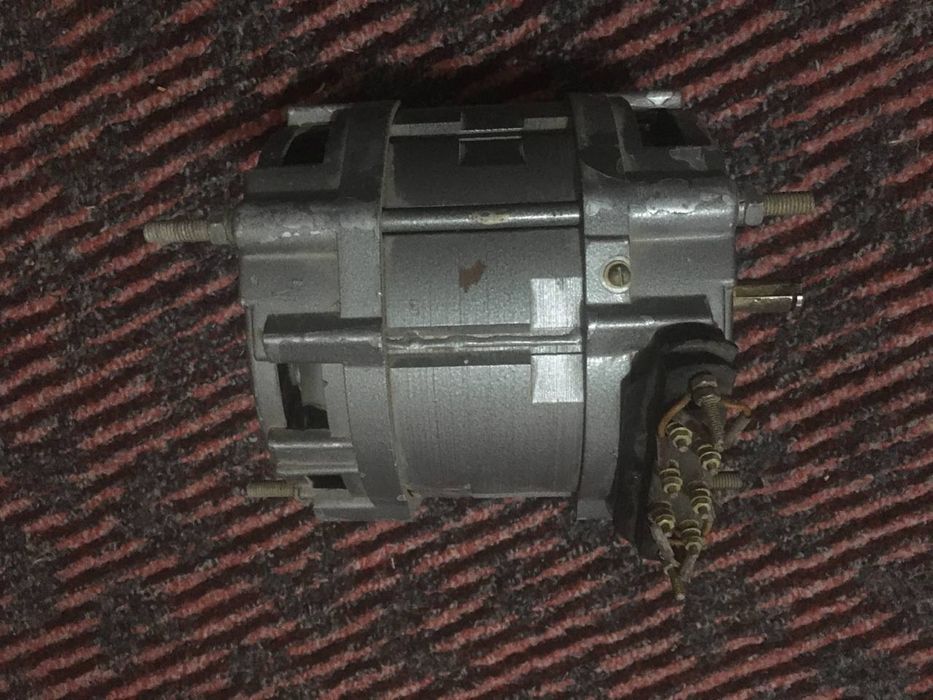 Два электродвигателя !!! Мощн.1,1 кВт 1500 об/мин и 2х- скорост