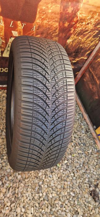 1 Anvelopa Good Year 215 55 R17 M+S . Dot 2022