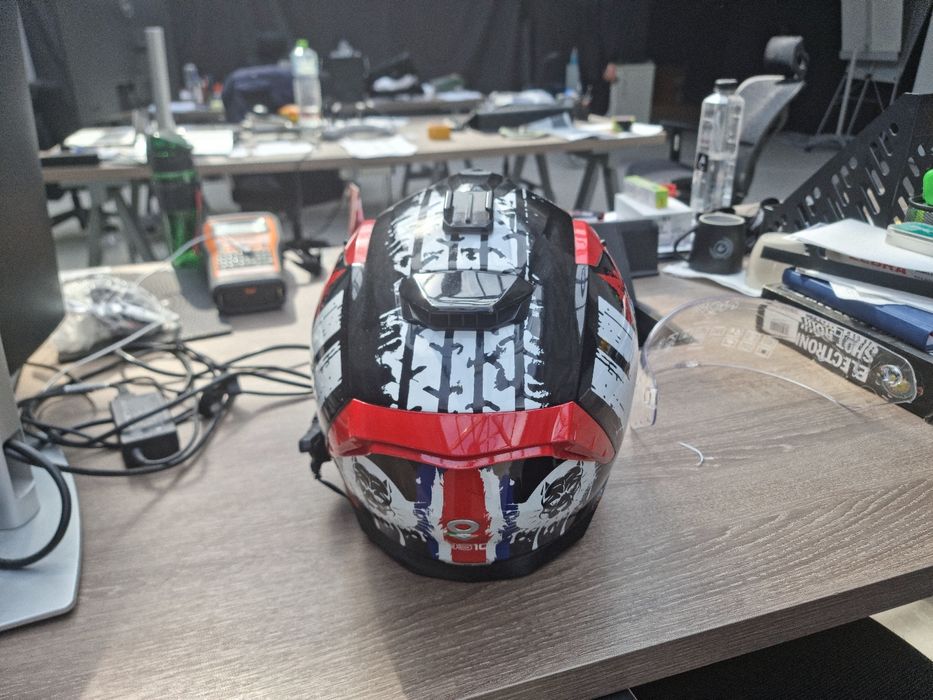 Casca NOS NS 10 design