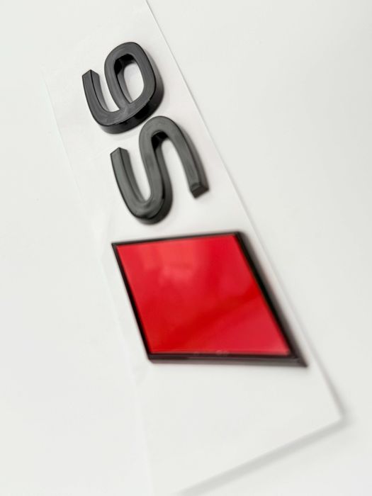 Emblema AUDI S6 spate negru NOU