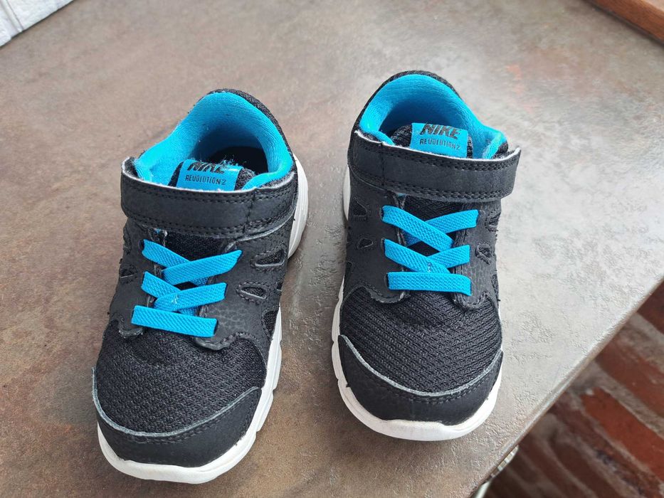 маратонки за момче,кецове,спортни обувки Nike,найк,номер 23,5