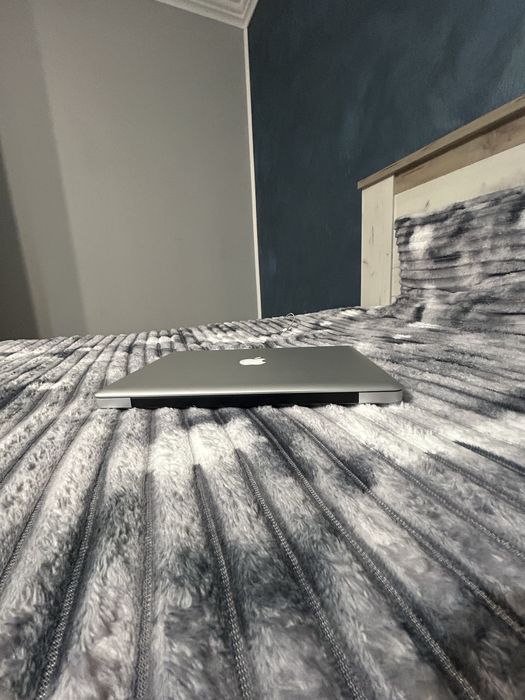 Vand laptop appel 2011