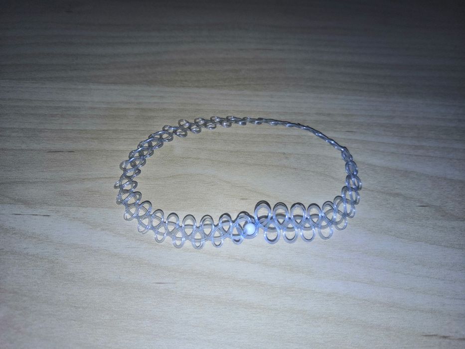 De vanzare lantisoare  dragute