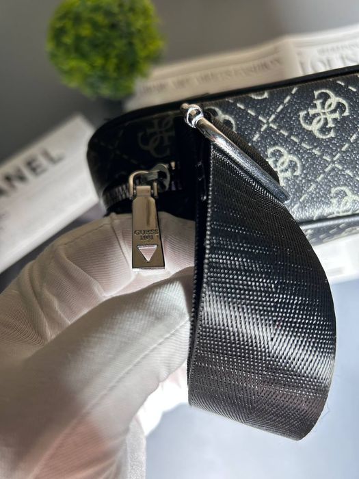 Мужская сумка Guess