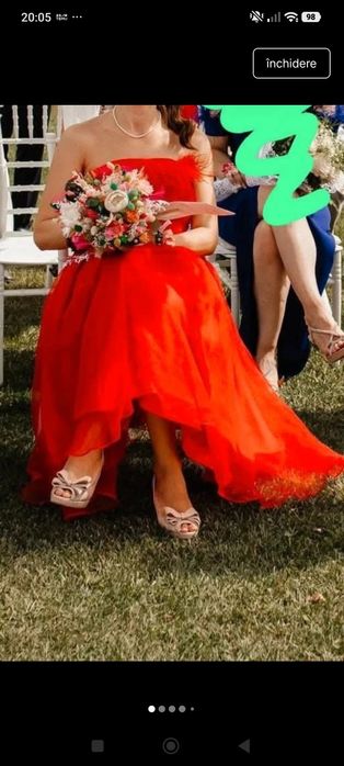 Rochie midi roșie superbă nașă