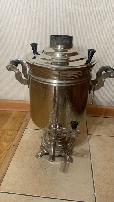 Мясорубка ручная ,самовар советский