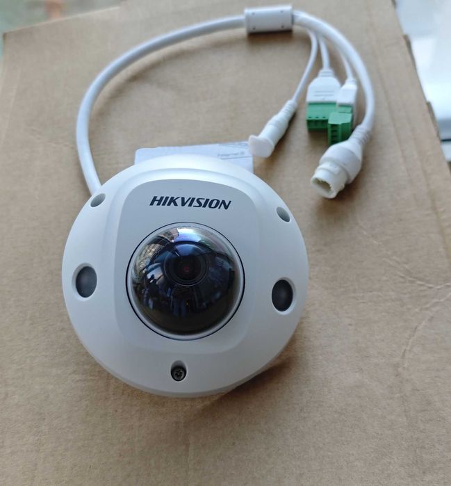 4MP мини камера с микрофон Hikvision DS-2CD2546G2-IS AcuSense