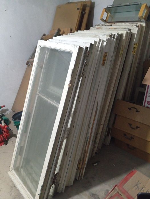 Окна и дрова, отын сатылады