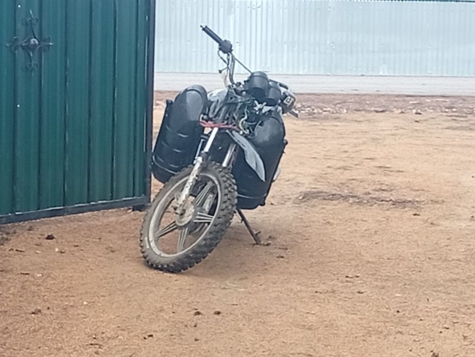 Продам яки 200 сс