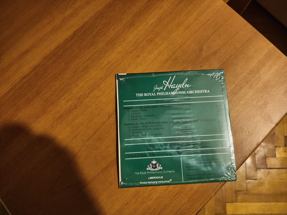 Vând 8 dvd uri muzica clasică colecția Simfonica Cotidianul