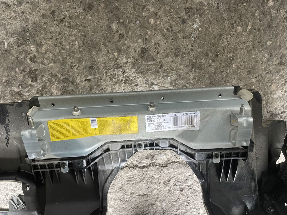 Мерцедес W212 Арматурно табло преди фейса