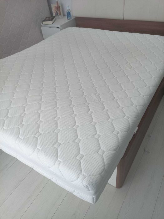 Saltea din spumă Wellpur F95/Songa, de dimensiune 160x200cm