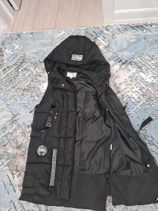 Продается безрукавка