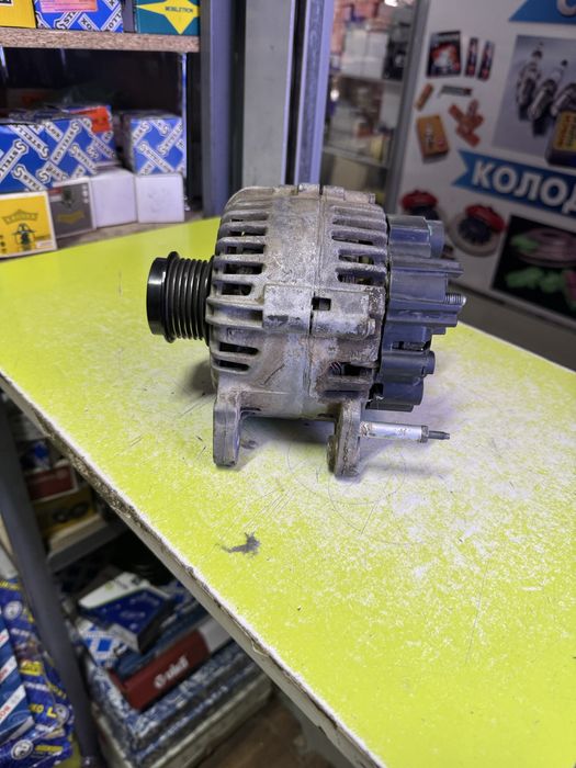 Генератор бу хорошем состоянии