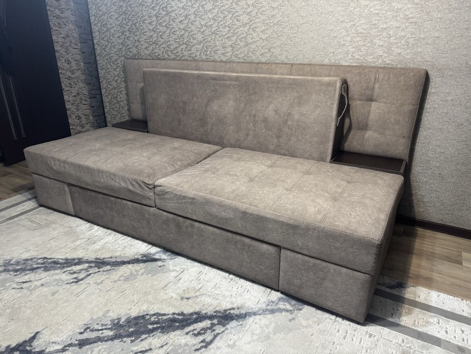 Диван раздвижной с тумбами
