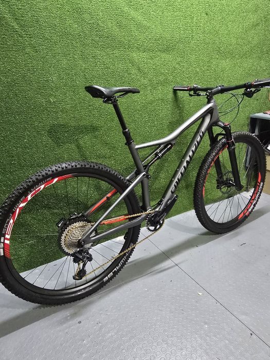 Specialized epic carbon xc велосипед