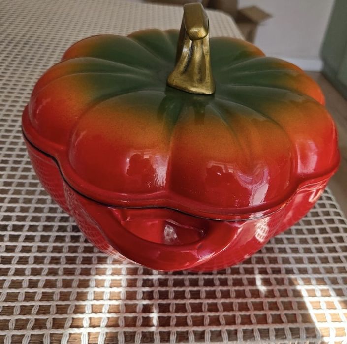 Продам чугунный казан