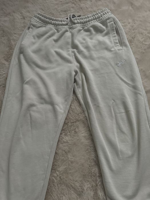 Pantaloni trening  pull&bear ca noi!!super pret!!
