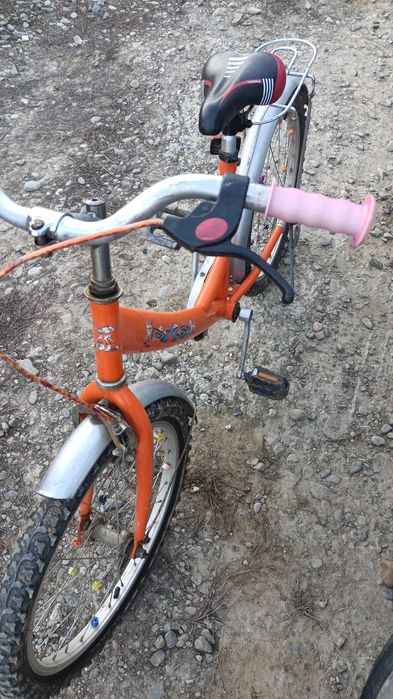 Bicicleta copii 6-9 ani