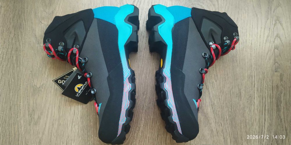 La Sportiva Aequilibrium Trek W Gtx