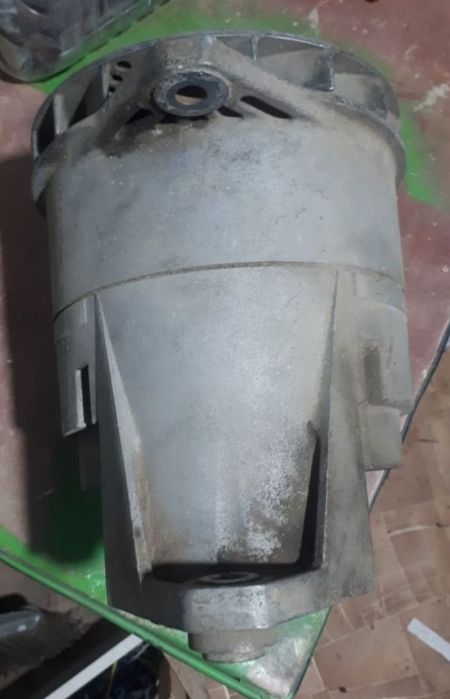 Продам ГЕНЕРАТОР на 28В 200А