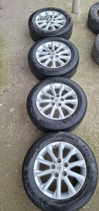 Шины автомобиля тойота