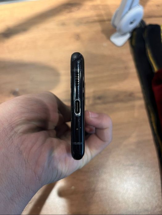 Самсунг S20 ультра