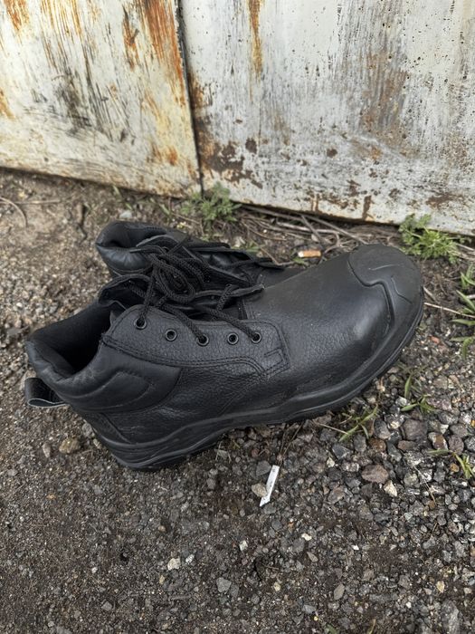 Продам спецобувь