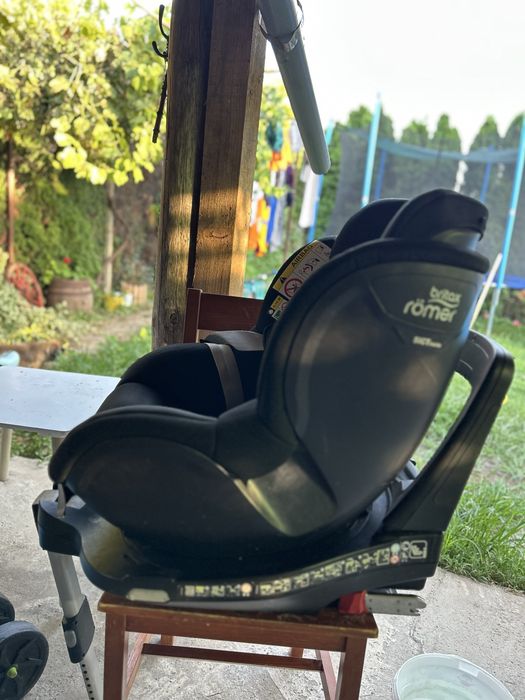 Britax Römer Dualfix M i-Size