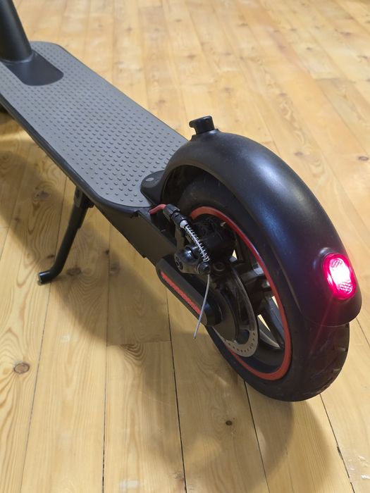 Elektro samokat.