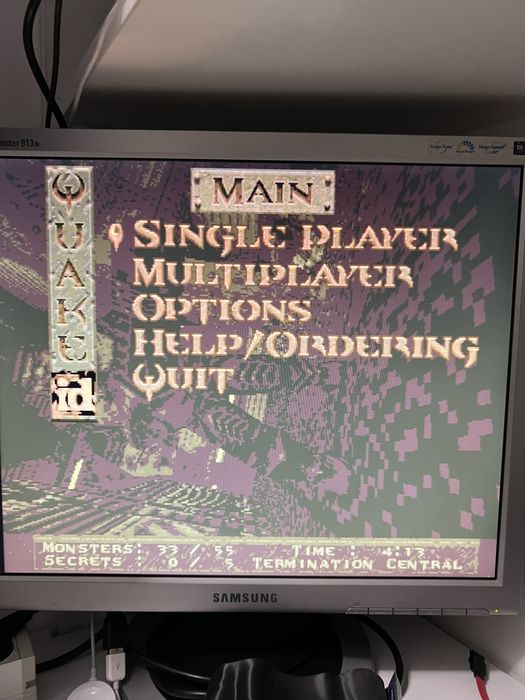 Intel pentium 100 mhz retro PC