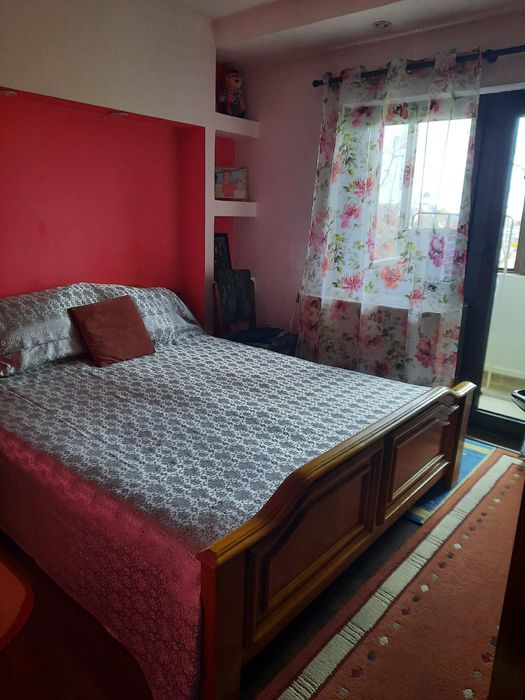 Proprietar vând apartament 3 camere