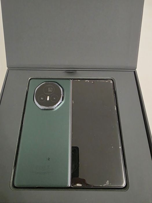 Honor Magic V3 – 512 GB, Verde – stare excelentă